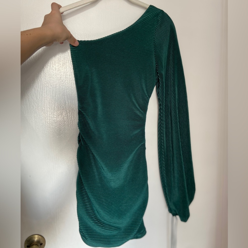 lucy in the sky forest green one shoulder long sleeve bodycon mini dress